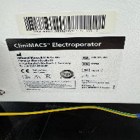 CliniMACS Electroporator image 2